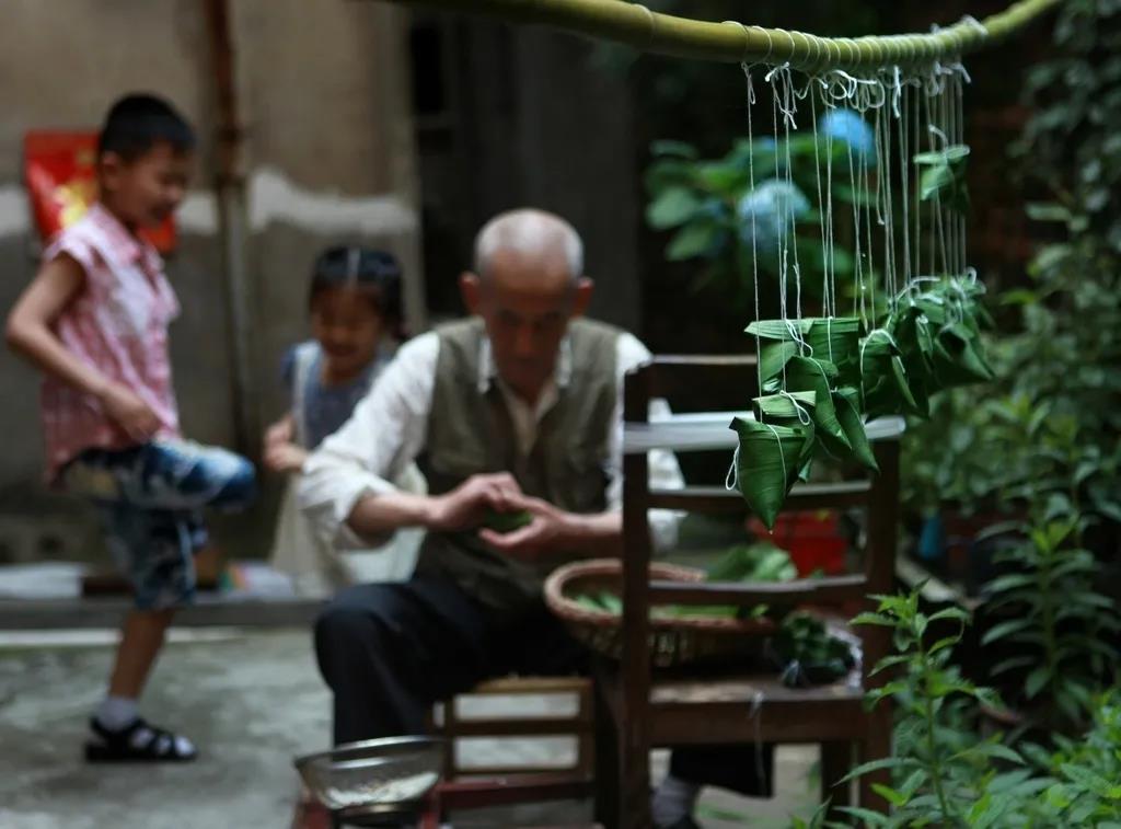 浓情端午，粽香四溢，跟随5D全息光影《端午粽香》，感知时节味道(图1)