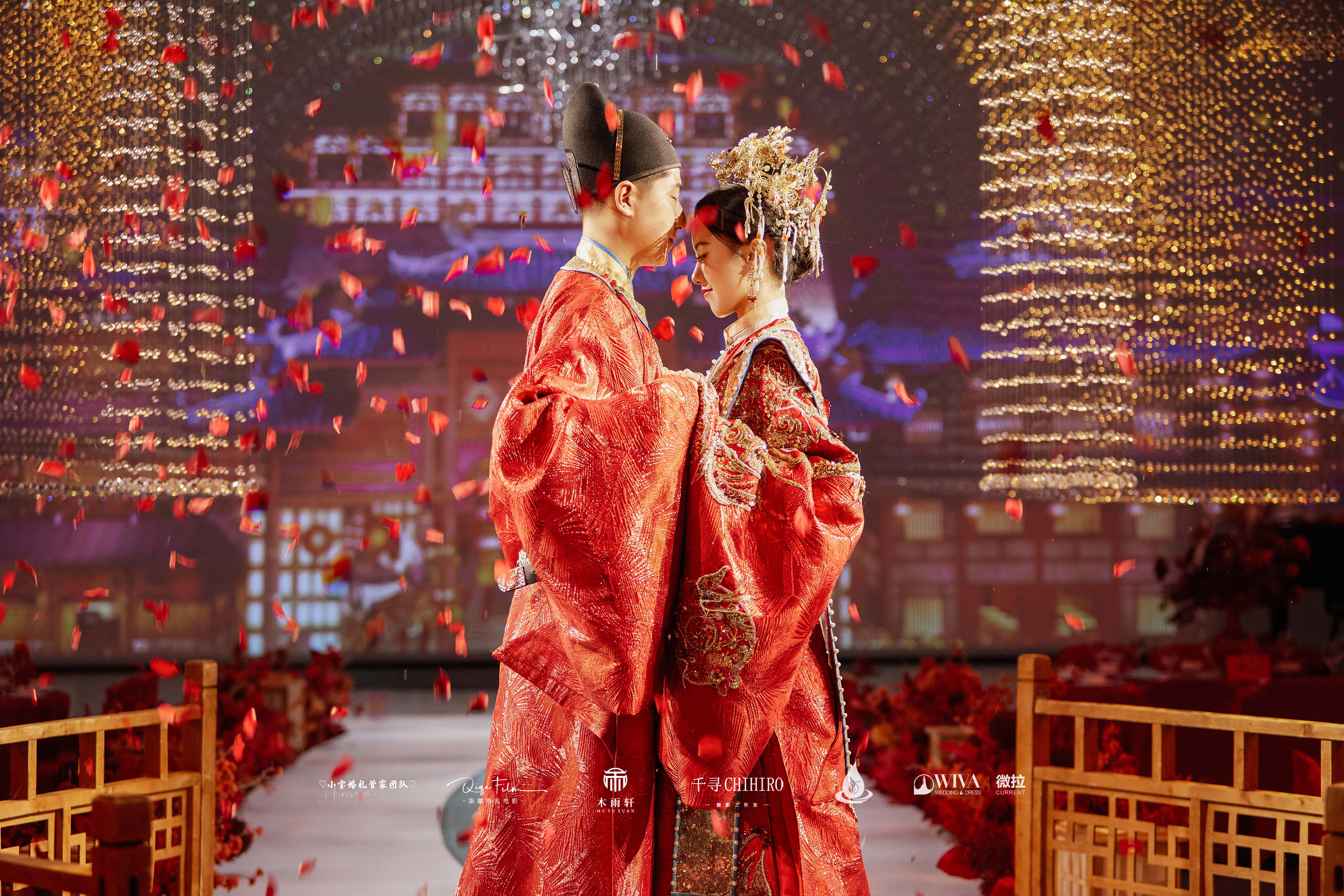 一站式婚礼深得年轻新人喜爱，5D光影宴会厅让婚礼更省心(图1)